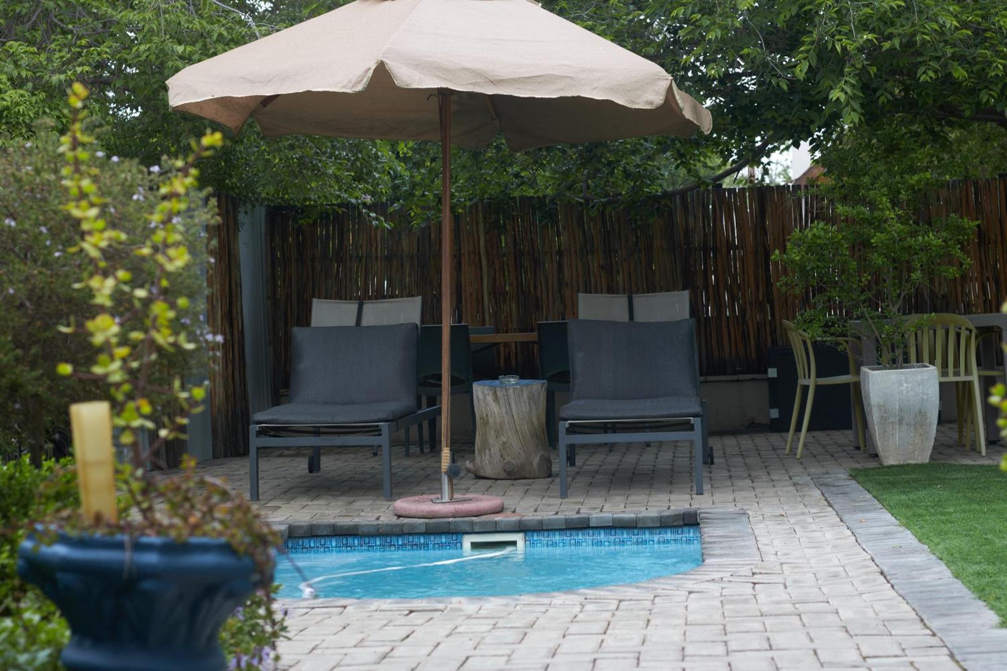 De Akker Guest House Oudtshoorn Eksteriør billede